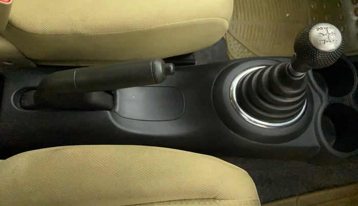 2012 Honda Brio S MT, Petrol, Manual, 12,575 km, Gear Lever