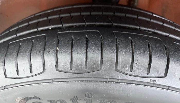 2013 Maruti Zen Estilo VXI, Petrol, Manual, 55,309 km, Left Front Tyre Tread