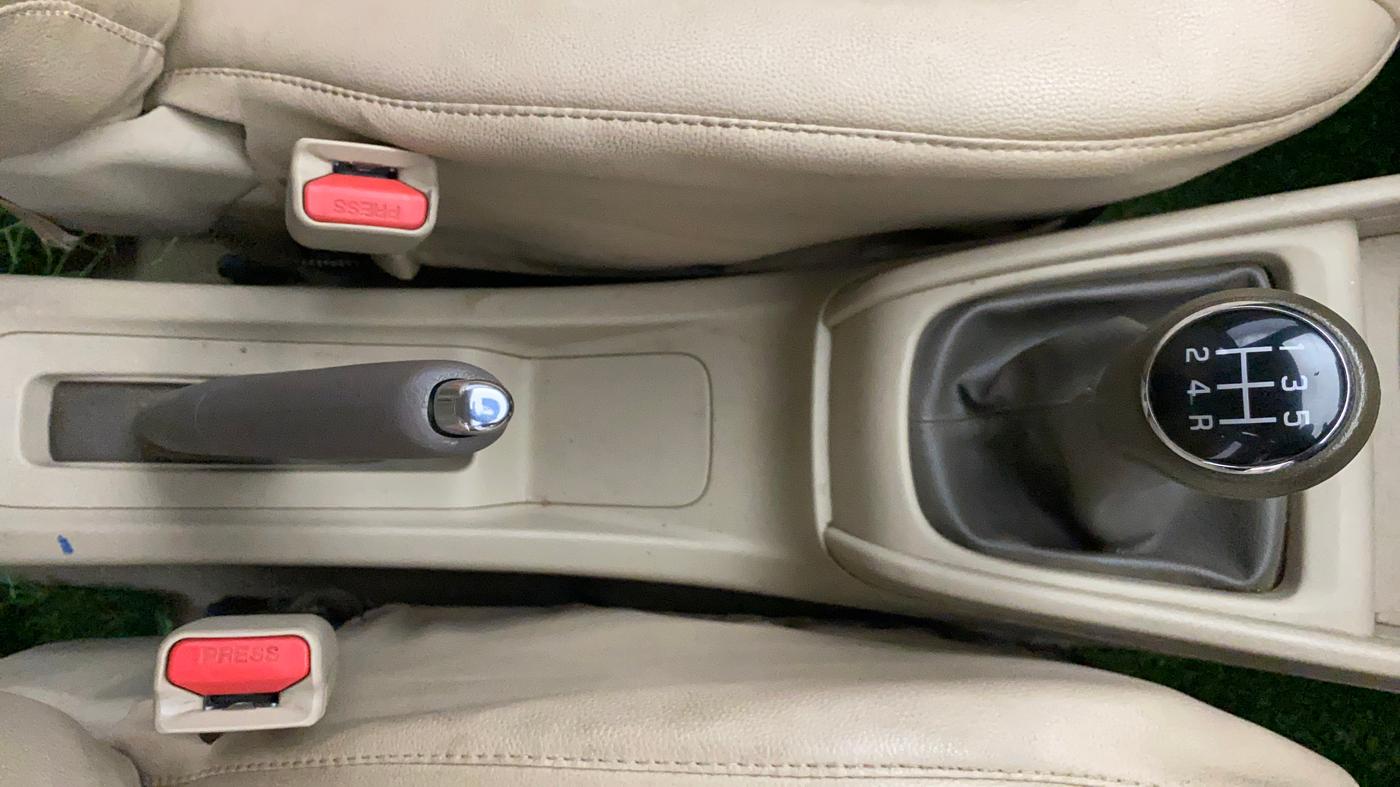 2020 Maruti Ertiga VXI SHVS, Petrol, Manual, 59,847 km, Gear Lever
