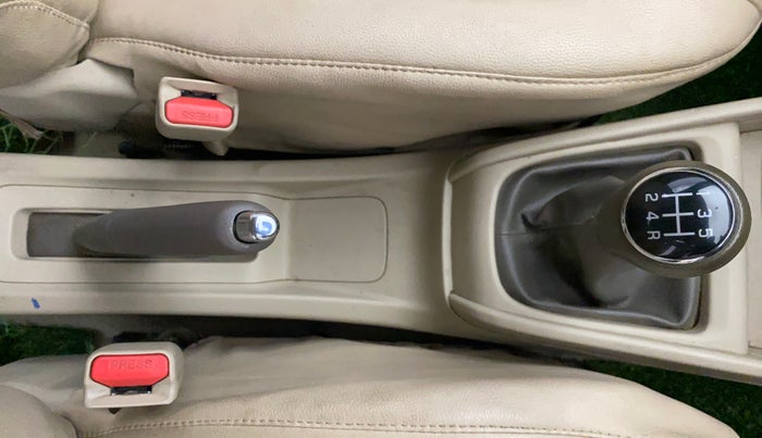 2020 Maruti Ertiga VXI SHVS, Petrol, Manual, 59,847 km, Gear Lever