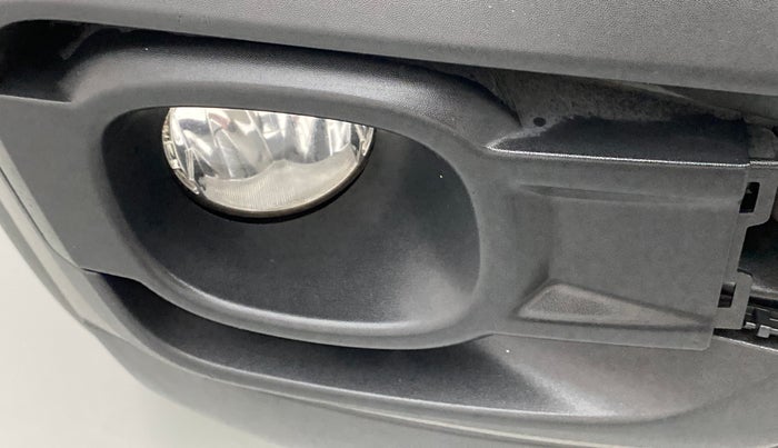 2017 Renault Kwid CLIMBER 1.0 AMT, Petrol, Automatic, 53,468 km, Right fog light - Not working