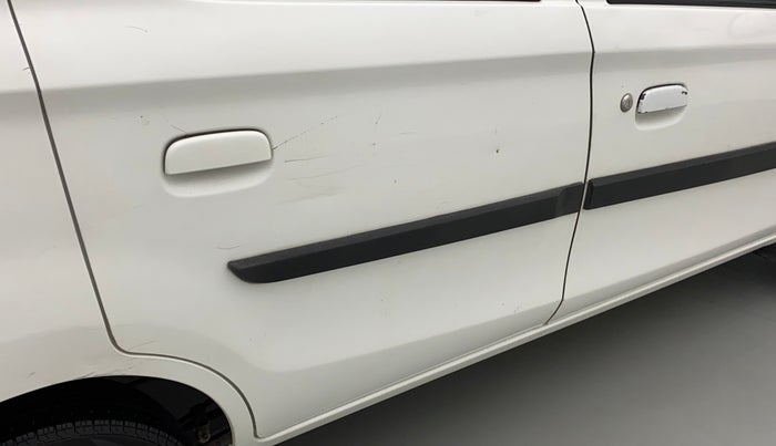 2017 Maruti Alto 800 LXI, Petrol, Manual, 43,009 km, Right rear door - Minor scratches