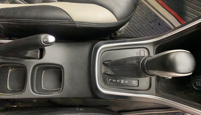 2022 Maruti S Cross ZETA AT 1.5, Petrol, Automatic, 71,082 km, Gear Lever