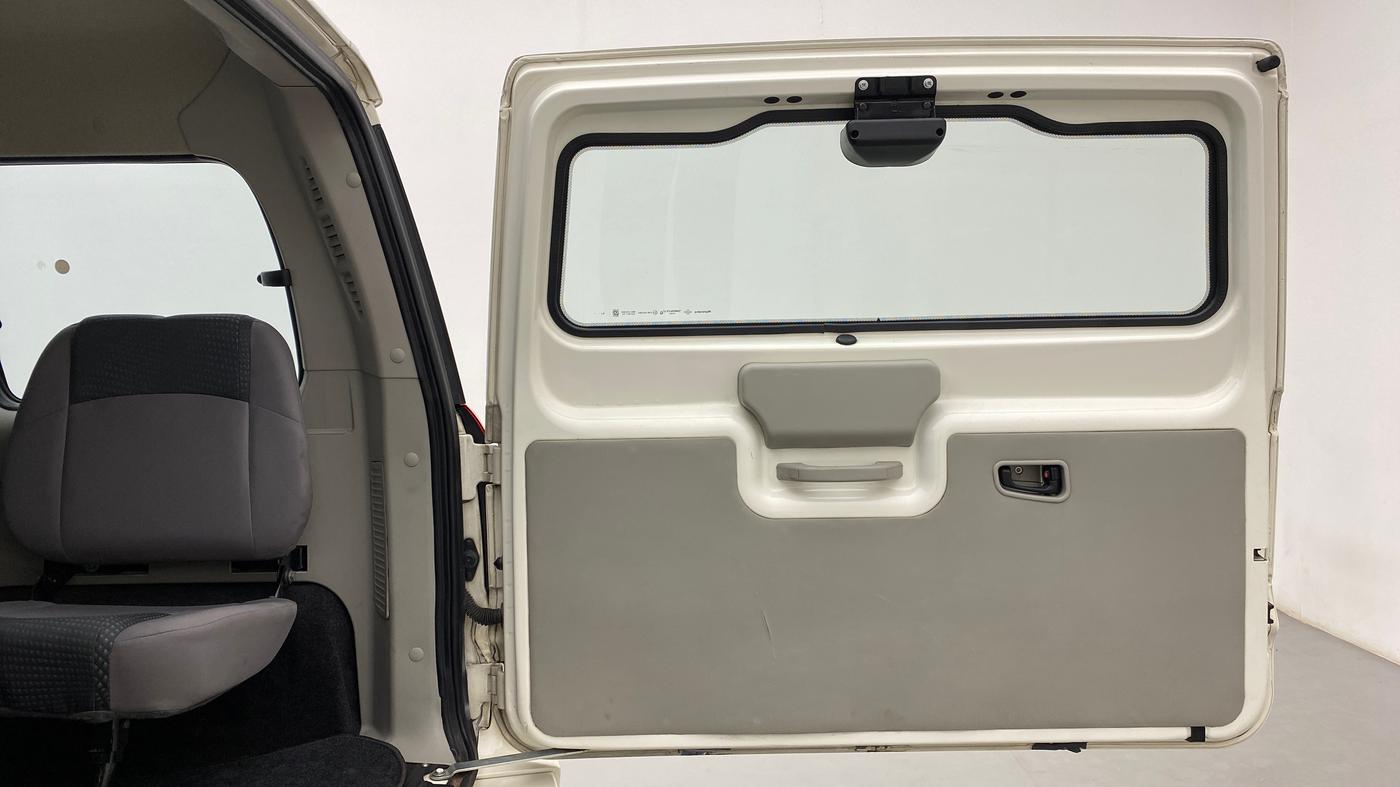 2019 Mahindra Scorpio S5, Diesel, Manual, 53,699 km, Boot Door Open