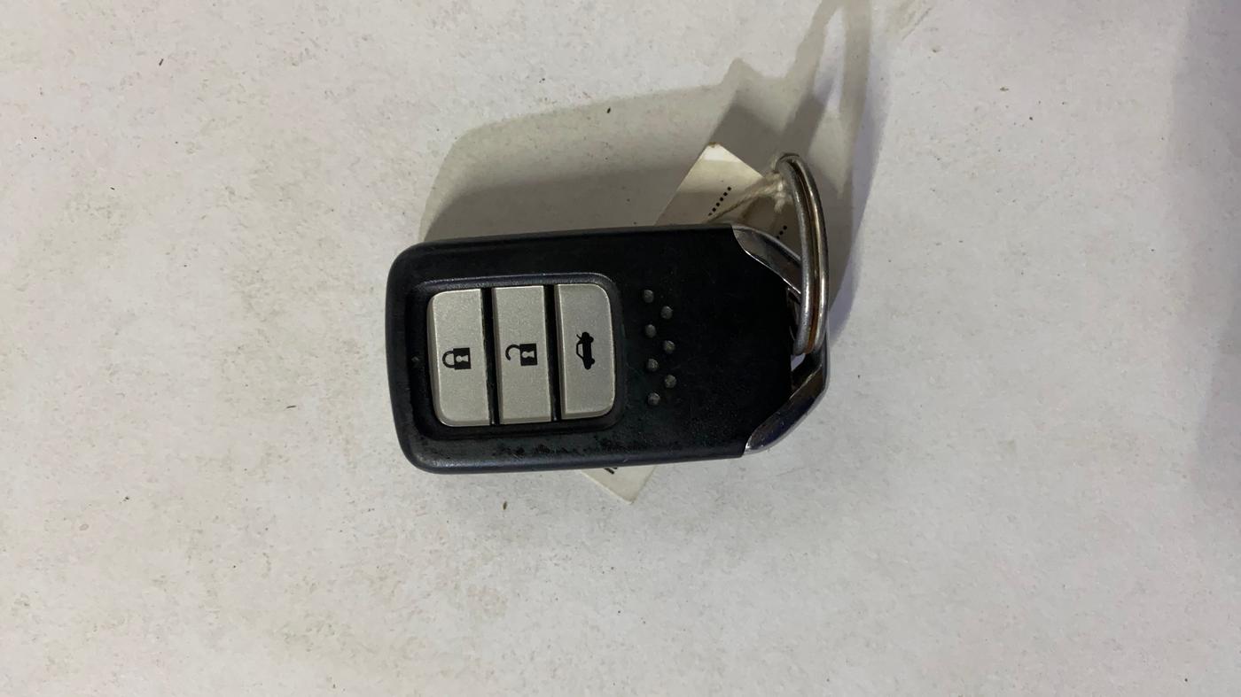 2019 Honda City 1.5L I-VTEC VX, CNG, Manual, 64,055 km, Key Close Up
