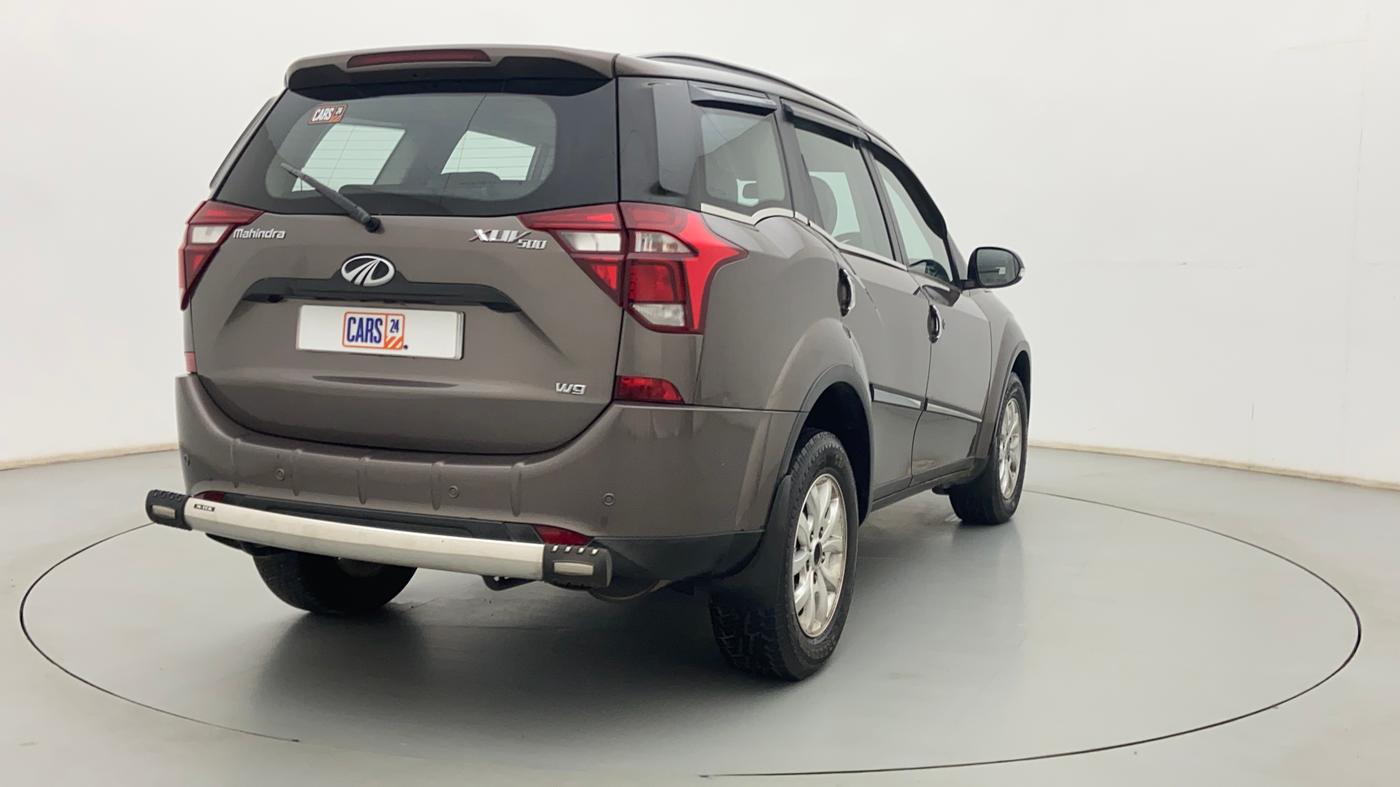 2018 Mahindra XUV500 W9, Diesel, Manual, 47,970 km, Right Back Diagonal