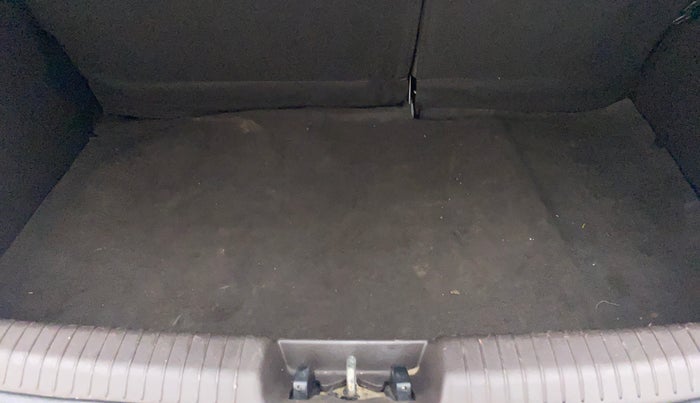 2009 Hyundai i20 ASTA 1.2, Petrol, Manual, 82,508 km, Boot Inside View