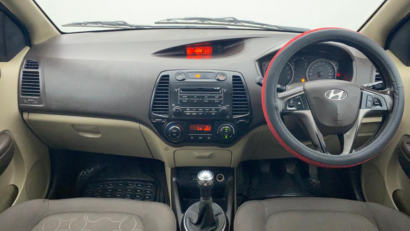 2009 Hyundai i20 ASTA 1.2, Petrol, Manual, 82,508 km, Dashboard View