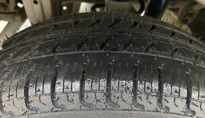2012 Maruti Alto K10 VXI, Petrol, Manual, 44,082 km, Right Rear Tyre Tread