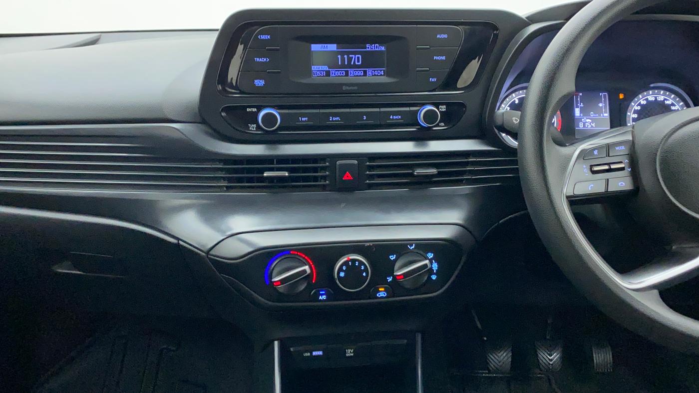 2020 Hyundai NEW I20 MAGNA 1.2 MT, Petrol, Manual, 25,442 km, Air Conditioner