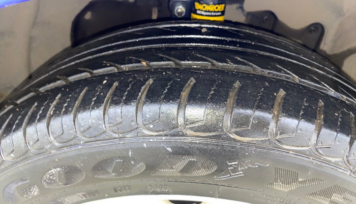 2016 Ford Ecosport TITANIUM 1.5L PETROL, Petrol, Manual, 73,420 km, Right Front Tyre Tread