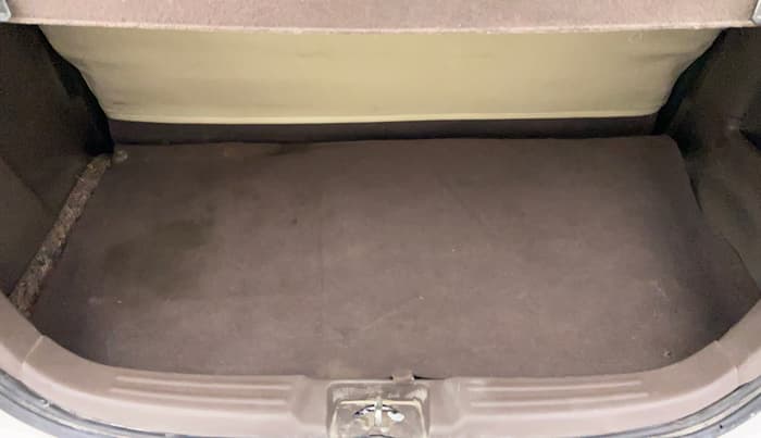 2011 Maruti Zen Estilo VXI, Petrol, Manual, 69,129 km, Boot Inside