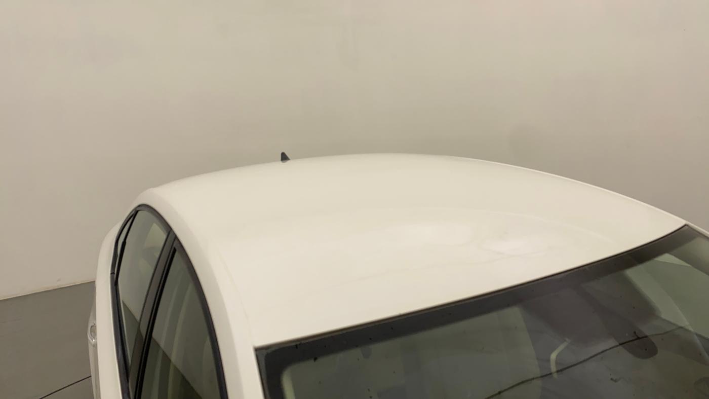 2018 Skoda Rapid STYLE 1.6 MPI, Petrol, Manual, 59,936 km, Roof