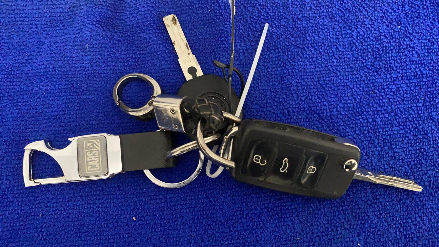 2018 Skoda Rapid STYLE 1.6 MPI, Petrol, Manual, 59,936 km, Key Close Up