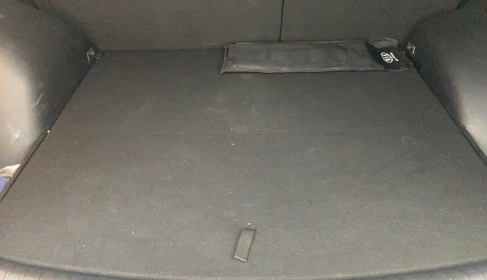 2021 KIA SELTOS HTX IVT 1.5 PETROL, Petrol, Automatic, 19,469 km, Boot Inside