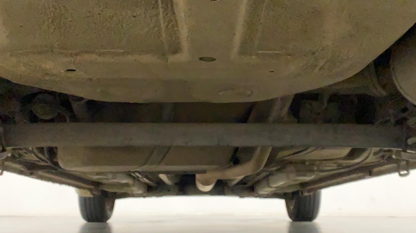 2016 Maruti Ciaz ZXI AT, Petrol, Automatic, 1,01,990 km, Rear Underbody