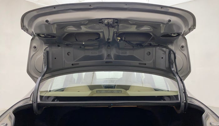 2016 Maruti Ciaz ZXI AT, Petrol, Automatic, 1,01,990 km, Boot Door Open