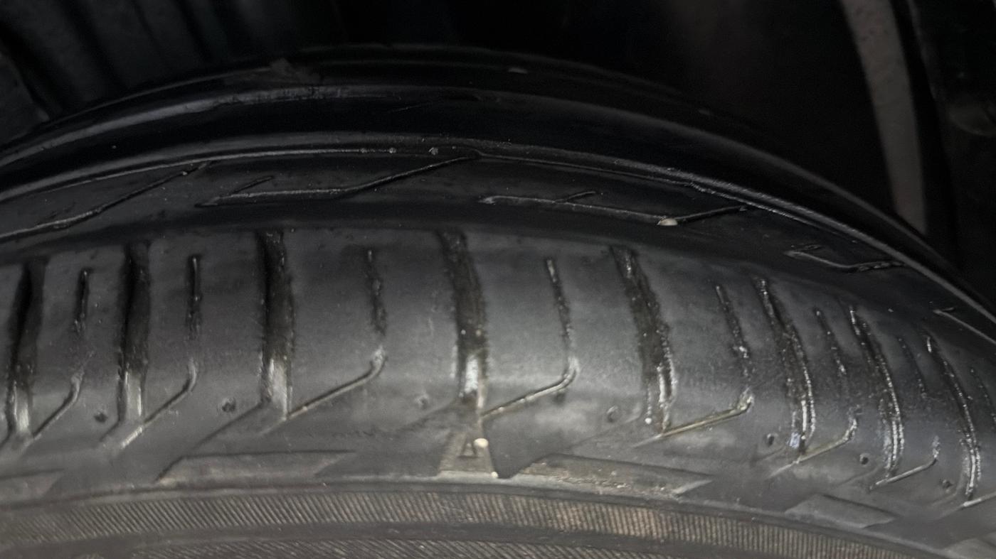 2022 Tata ALTROZ XM PLUS PETROL, CNG, Manual, 53,551 km, Left Rear Tyre Tread