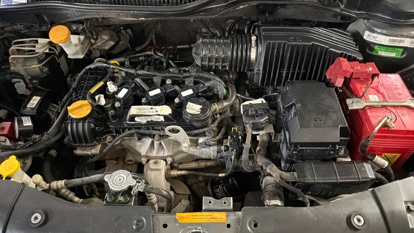 2022 Tata ALTROZ XM PLUS PETROL, CNG, Manual, 53,551 km, Engine View