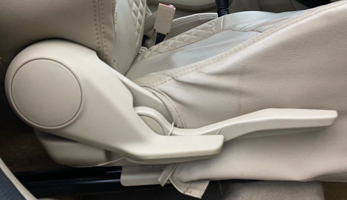 2020 Maruti Dzire ZXI, Petrol, Manual, 81,680 km, Driver Side Adjustment Panel