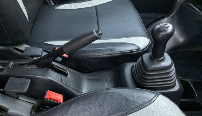 2019 Maruti Eeco 5 STR WITH AC PLUSHTR, Petrol, Manual, 16,957 km, Gear Lever