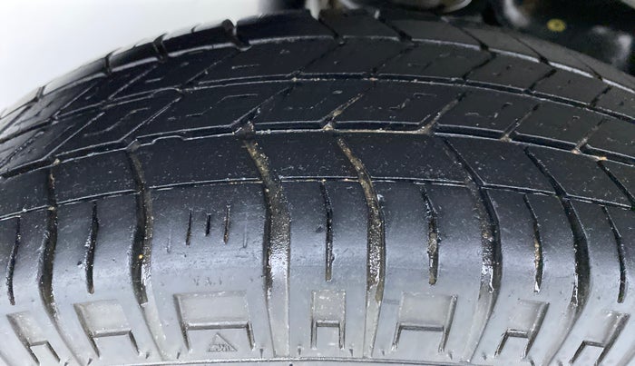 2019 Maruti Eeco 5 STR WITH AC PLUSHTR, Petrol, Manual, 16,957 km, Right Rear Tyre Tread