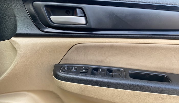 2021 Honda Amaze 1.2L I-VTEC S, Petrol, Manual, 53,671 km, Driver Side Door Panels Control