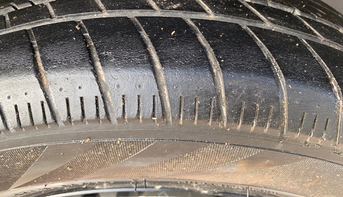 2021 Honda Amaze 1.2L I-VTEC S, Petrol, Manual, 53,671 km, Left Rear Tyre Tread