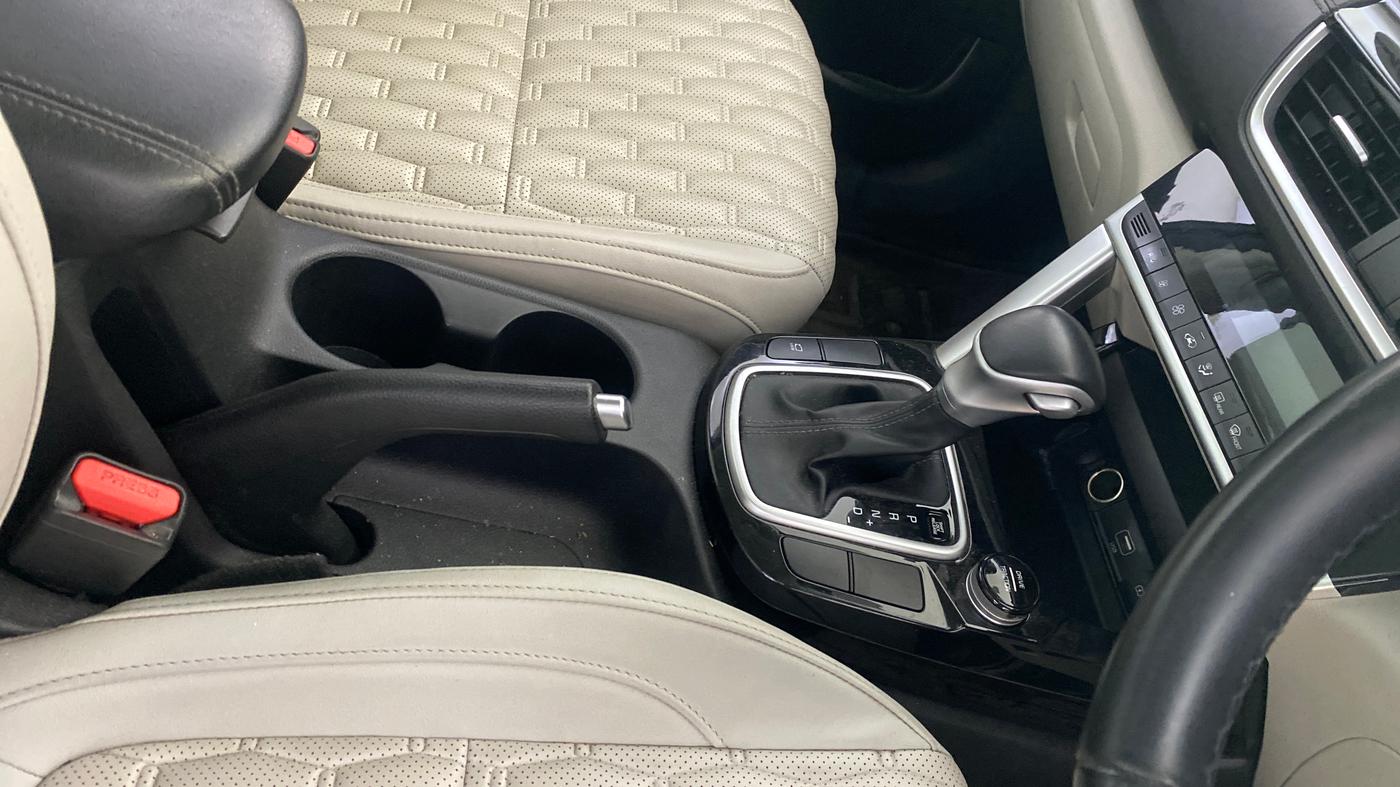 2022 KIA SELTOS  HTX IVT G, Petrol, Automatic, 99,079 km, Gear Lever