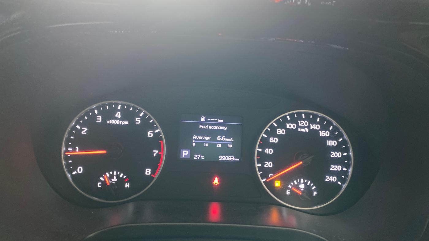 2022 KIA SELTOS  HTX IVT G, Petrol, Automatic, 99,079 km, Odometer Image