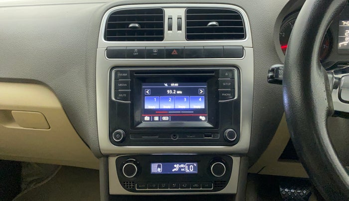 2017 Volkswagen Vento HIGHLINE PETROL AT, Petrol, Automatic, 89,137 km, Air Conditioner
