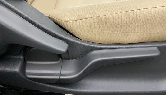 2019 Honda Amaze 1.2L I-VTEC V CVT, Petrol, Automatic, 22,144 km, Driver Side Adjustment Panel