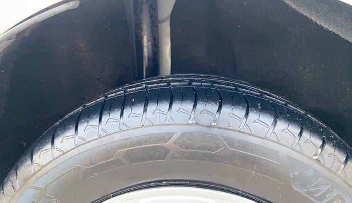 2020 Ford Ecosport AMBIENTE 1.5L DIESEL, Diesel, Manual, 63,808 km, Right Rear Tyre Tread