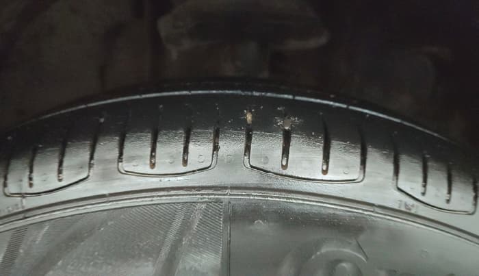 2018 Tata Tiago XZA PETROL, Petrol, Automatic, 27,036 km, Right Front Tyre Tread