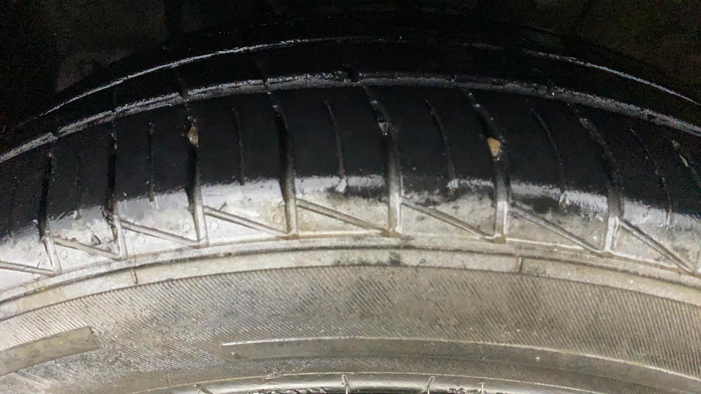 2023 Maruti Celerio VXI CNG, CNG, Manual, 27,901 km, Left Front Tyre Tread