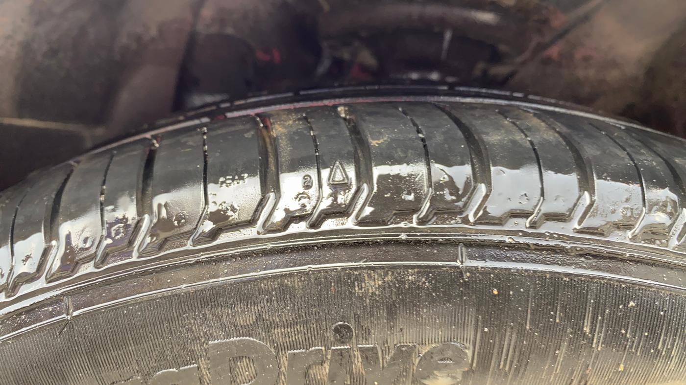 2019 Hyundai Elite i20 ASTA 1.2 (O), Petrol, Manual, 48,369 km, Left Front Tyre Tread