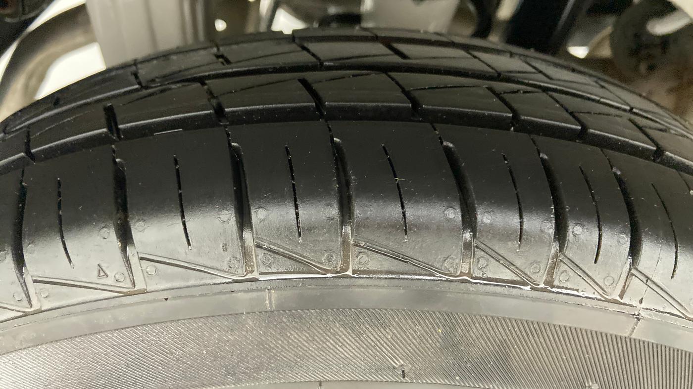 2021 Maruti Alto VXI, Petrol, Manual, 2,037 km, Right Rear Tyre Tread