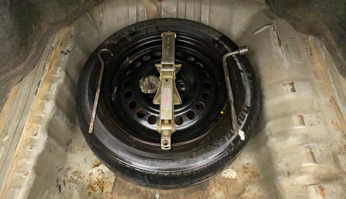 2010 Honda City 1.5L I-VTEC V MT, Petrol, Manual, 1,22,379 km, Spare Tyre