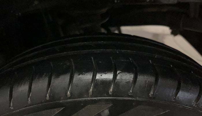 2016 Maruti Alto 800 LXI, Petrol, Manual, 55,691 km, Left Rear Tyre Tread