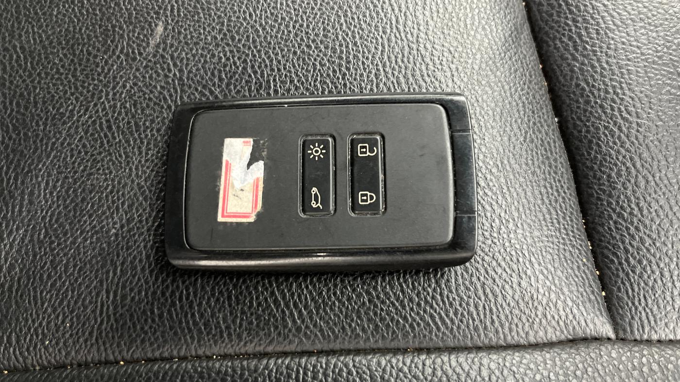 2022 Renault Kiger RXZ AMT, Petrol, Automatic, 32,893 km, Key Close Up