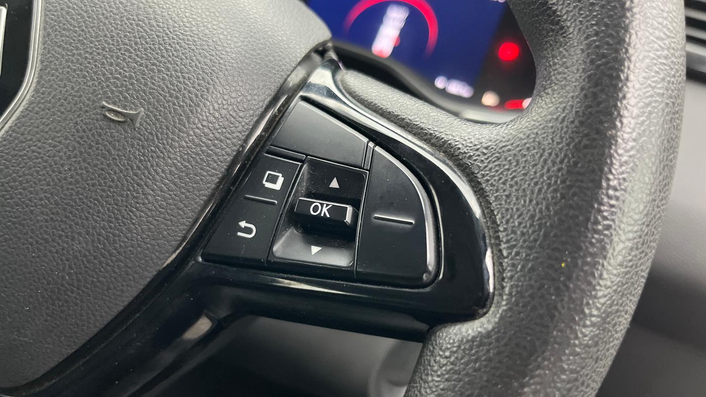 2022 Renault Kiger RXZ AMT, Petrol, Automatic, 32,893 km, Adaptive Cruise Control