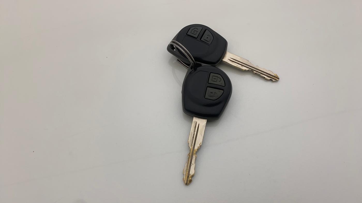 2017 Maruti Swift Dzire VXI, Petrol, Manual, 59,681 km, Key Close Up