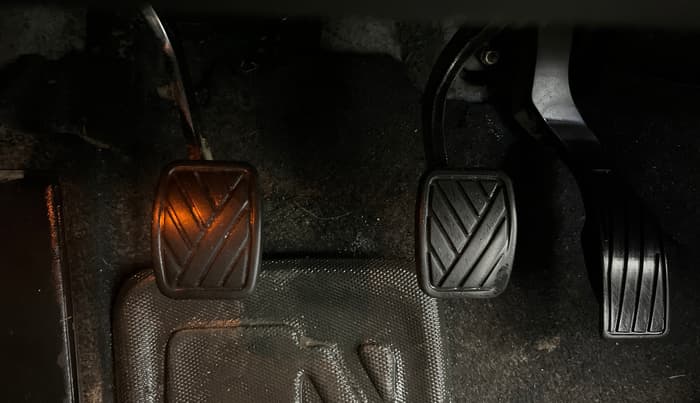 2023 Maruti Grand Vitara DELTA SMART HYBRID, Petrol, Manual, 89,240 km, Pedals
