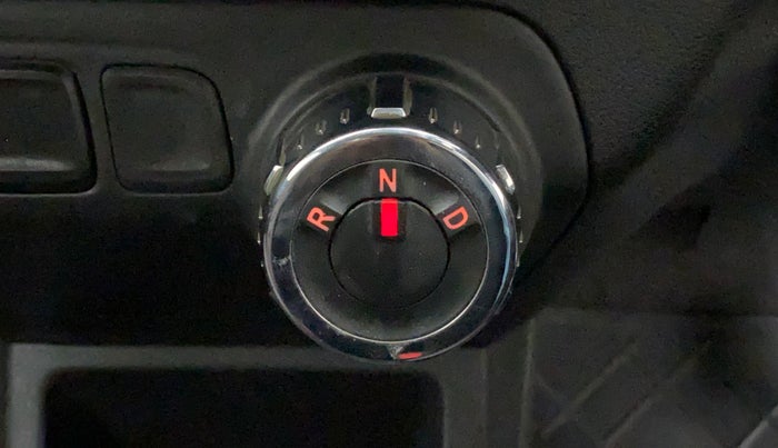 2017 Renault Kwid RXL 1.0 AMT, Petrol, Automatic, 55,721 km, Gear Lever