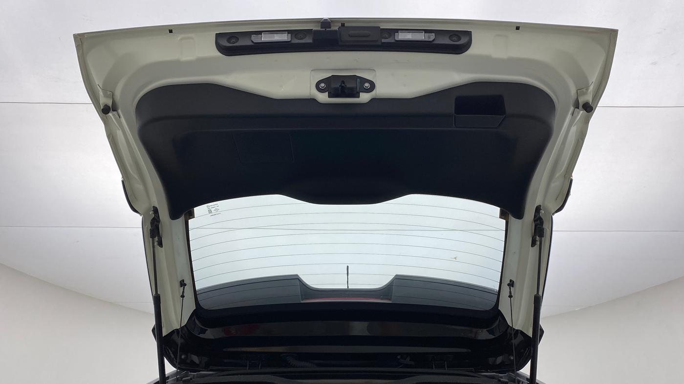 2021 Nissan MAGNITE XV PREMIUM, Petrol, Manual, 49,113 km, Boot Door Open