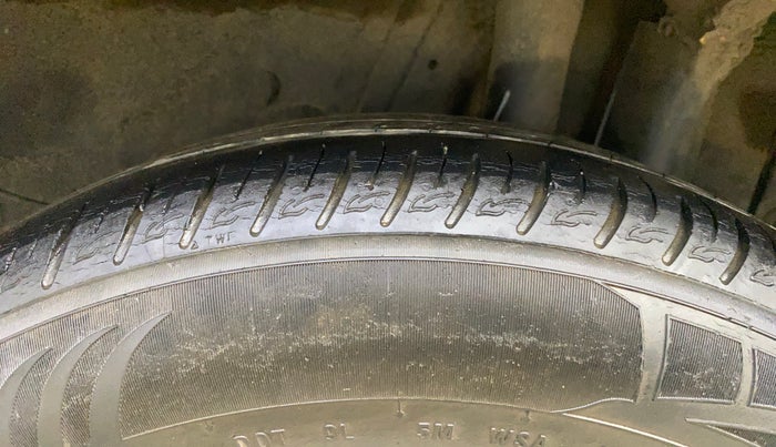 2021 KIA SONET HTX 1.5, Diesel, Manual, 42,536 km, Left Rear Tyre Tread