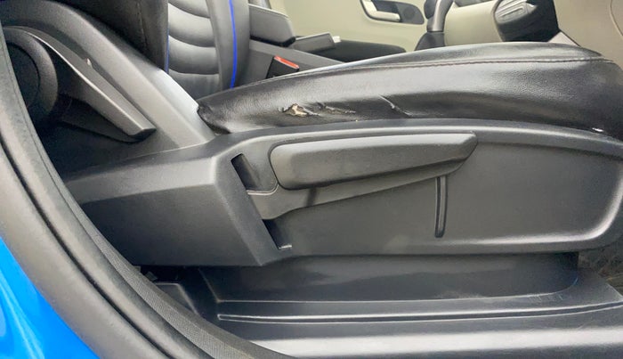 2021 Tata ALTROZ XZ PLUS I-TURBO PETROL, Petrol, Manual, 23,470 km, Driver Side Adjustment Panel