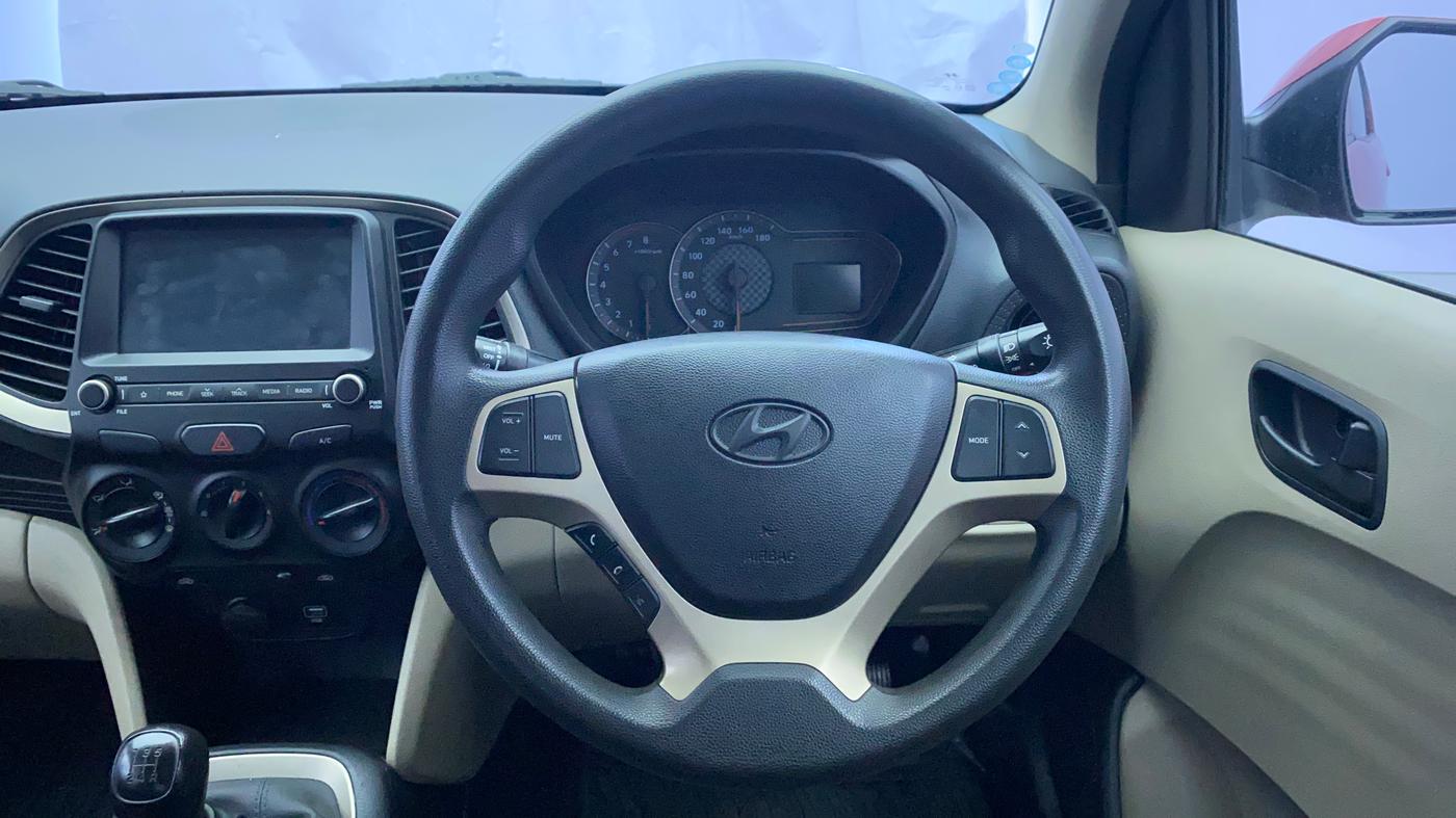 2020 Hyundai NEW SANTRO SPORTZ MT, Petrol, Manual, 68,694 km, Steering Wheel Close Up