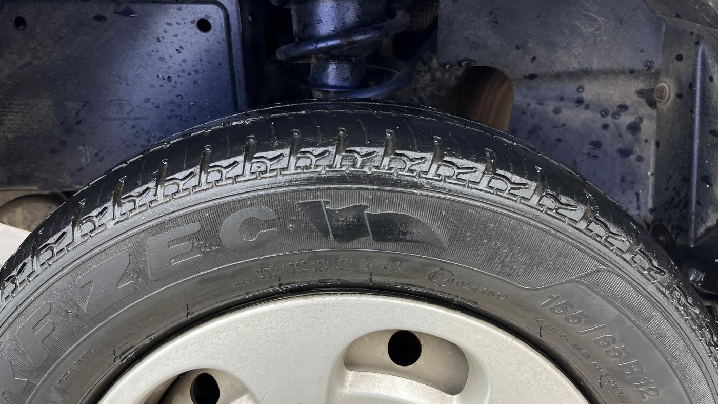 2015 Tata Nano TWIST XT, Petrol, Manual, 19,546 km, Left Rear Tyre Tread