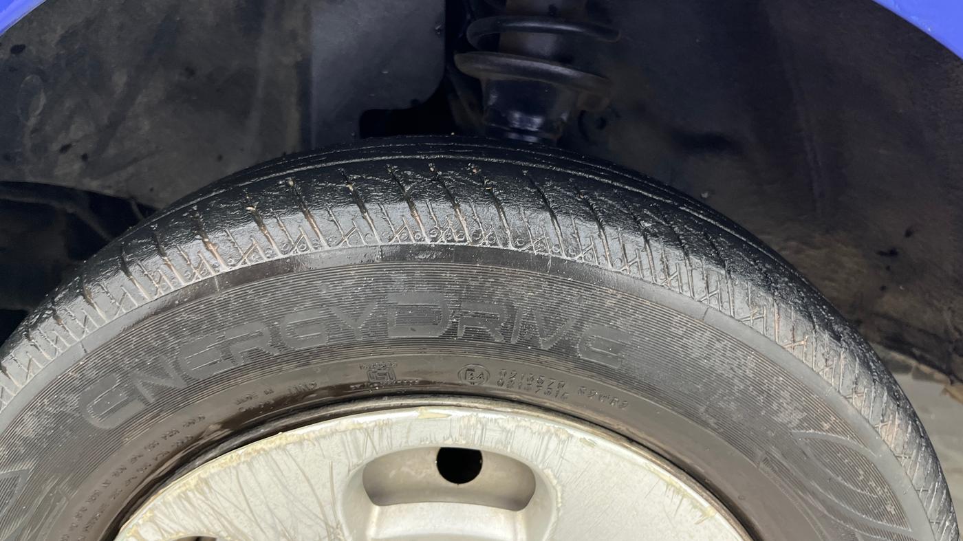 2015 Tata Nano TWIST XT, Petrol, Manual, 19,546 km, Left Front Tyre Tread